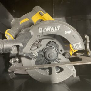 DeWalt cirkelsåg DCS575