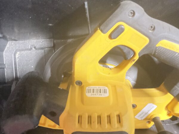 DeWalt cirkelsåg DCS575 - Bild 3